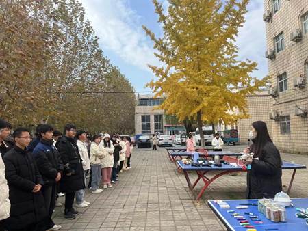 4fd9e027729b849a341730c1f425f11